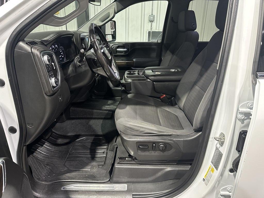 GMC Sierra 2500HD 4WD Double Cab 149" SLE 2020