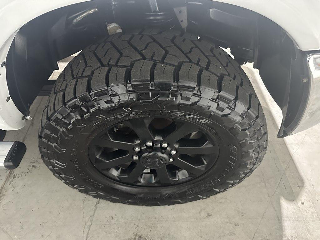 RAM 2500 4WD Mega Cab 160.5" Big Horn 2015