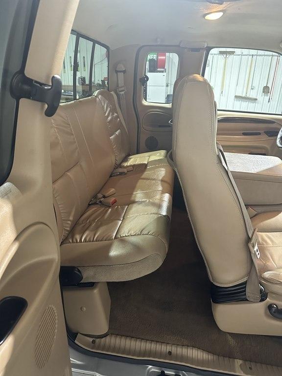 Dodge Ram 3500 Laramie Quad Cab 4WD DRW 2000