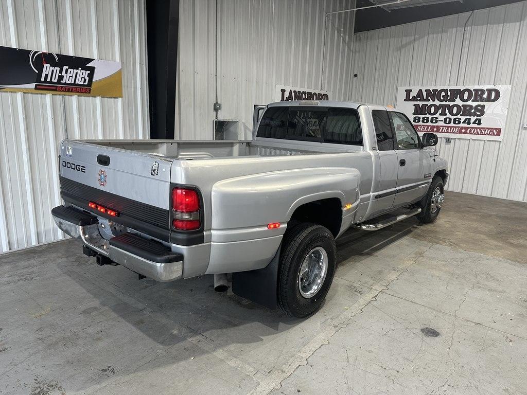 Dodge Ram 3500 Laramie Quad Cab 4WD DRW 2000