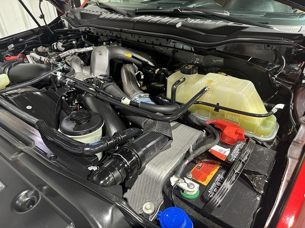 Ford Super Duty F-250 SRW Lariat 4WD SuperCab 8' Box 2021