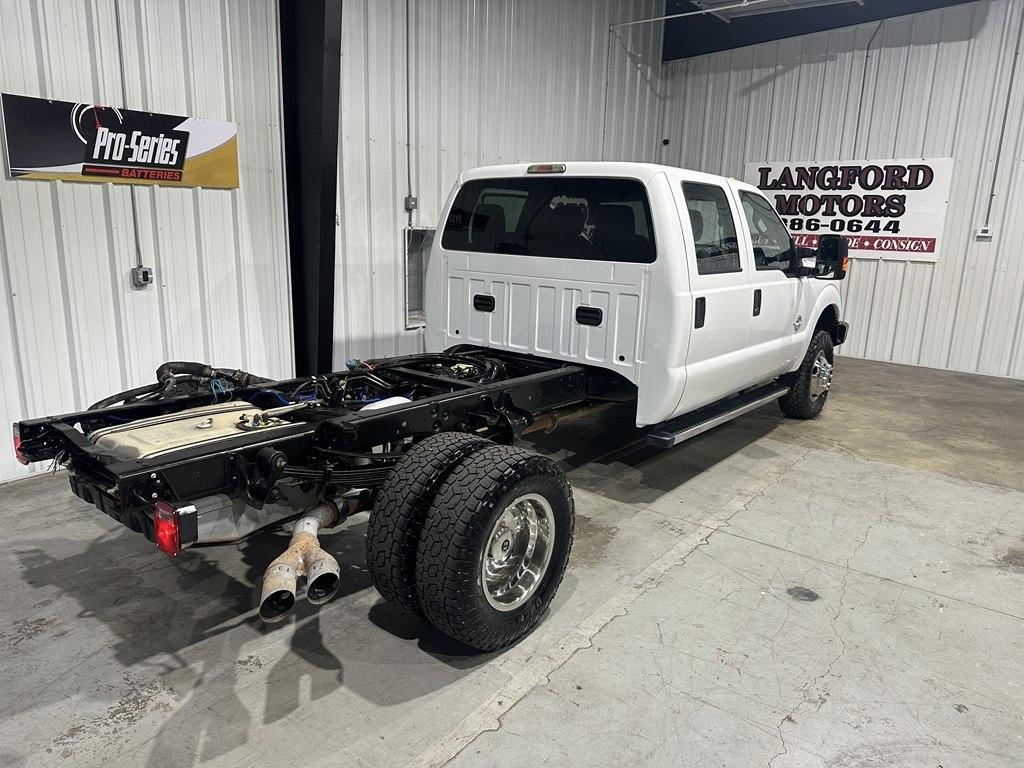 Ford Super Duty F-350 DRW 4WD Crew Cab 176" WB 60" CA XL 2014