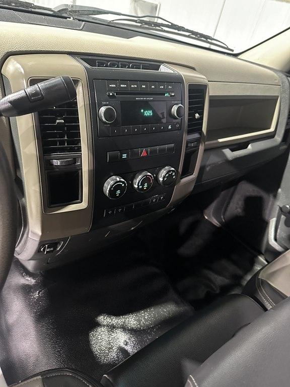 Dodge 3500 2WD Reg Cab 143" WB 60" CA ST 2012