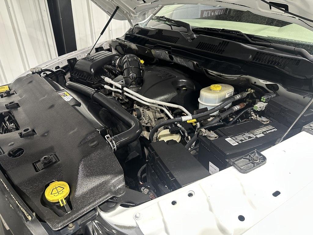 Dodge 3500 2WD Reg Cab 143" WB 60" CA ST 2012