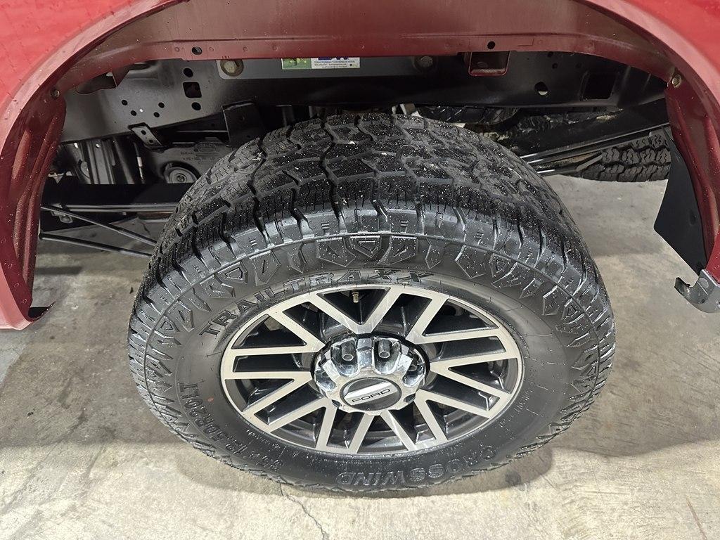 Ford Super Duty F-250 SRW Lariat 4WD Crew Cab 6.75' Box 2017