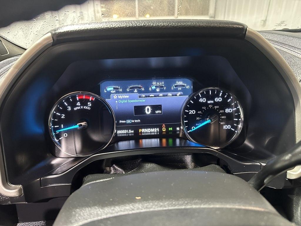 Ford Super Duty F-250 SRW Lariat 4WD Crew Cab 6.75' Box 2017
