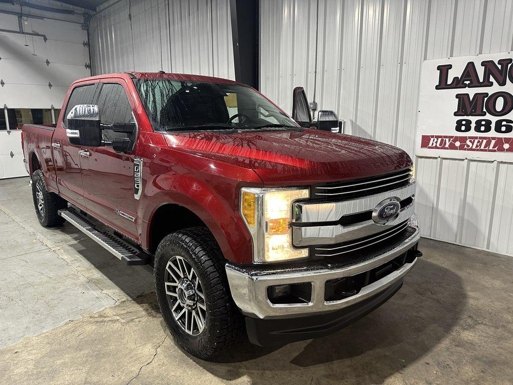 Ford Super Duty F-250 SRW Lariat 4WD Crew Cab 6.75' Box 2017