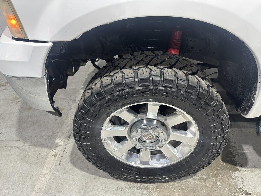 Ford Super Duty F-250 Crew Cab 156" XLT 4WD 2006