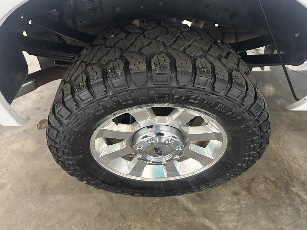 Ford Super Duty F-250 Crew Cab 156" XLT 4WD 2006