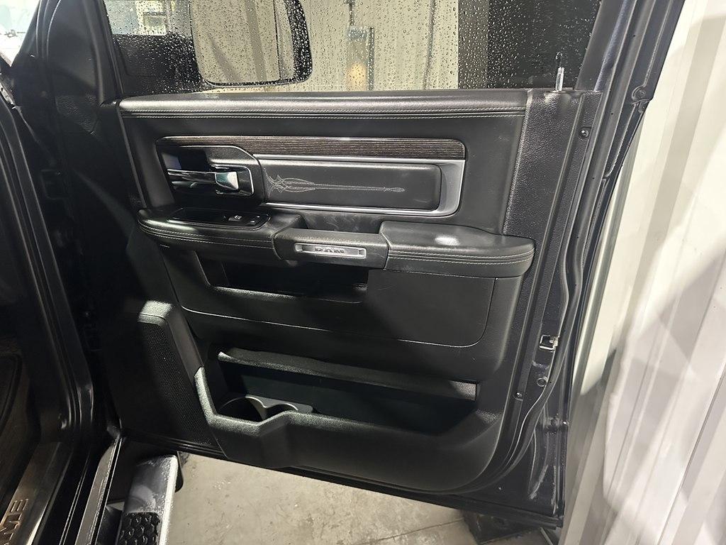 RAM 2500 Longhorn Crew Cab 4WD SWB 2017