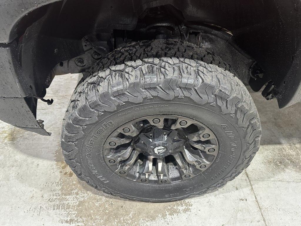 Chevrolet Silverado 2500HD Ext Cab 157.5" WB 4WD LT 2001