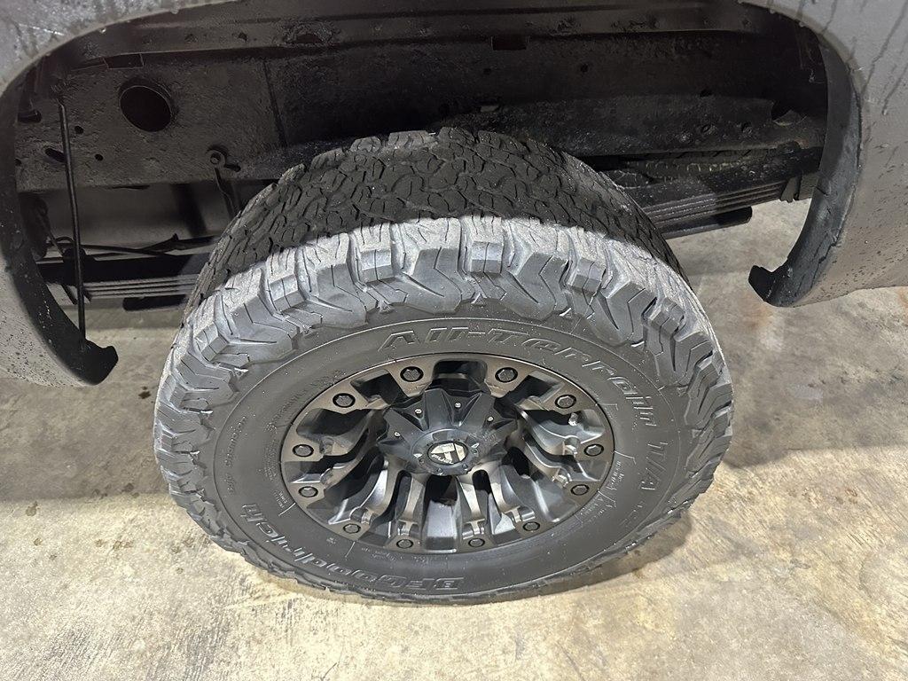 Chevrolet Silverado 2500HD Ext Cab 157.5" WB 4WD LT 2001