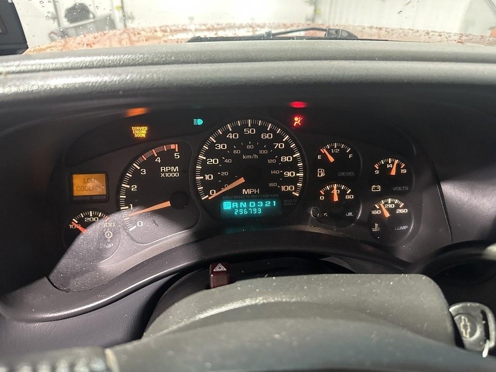 Chevrolet Silverado 2500HD Ext Cab 157.5" WB 4WD LT 2001