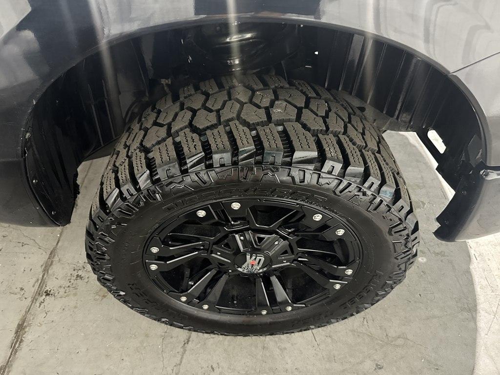 Nissan Titan XD 4x4 Diesel Crew Cab S 2017
