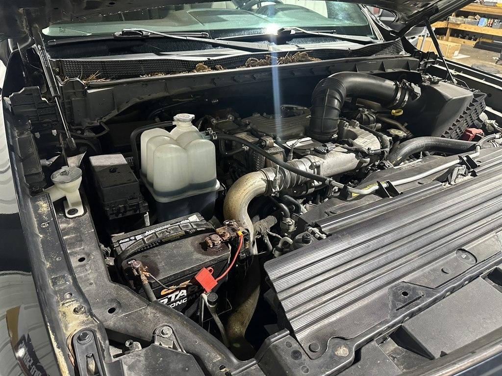 Nissan Titan XD 4x4 Diesel Crew Cab S 2017