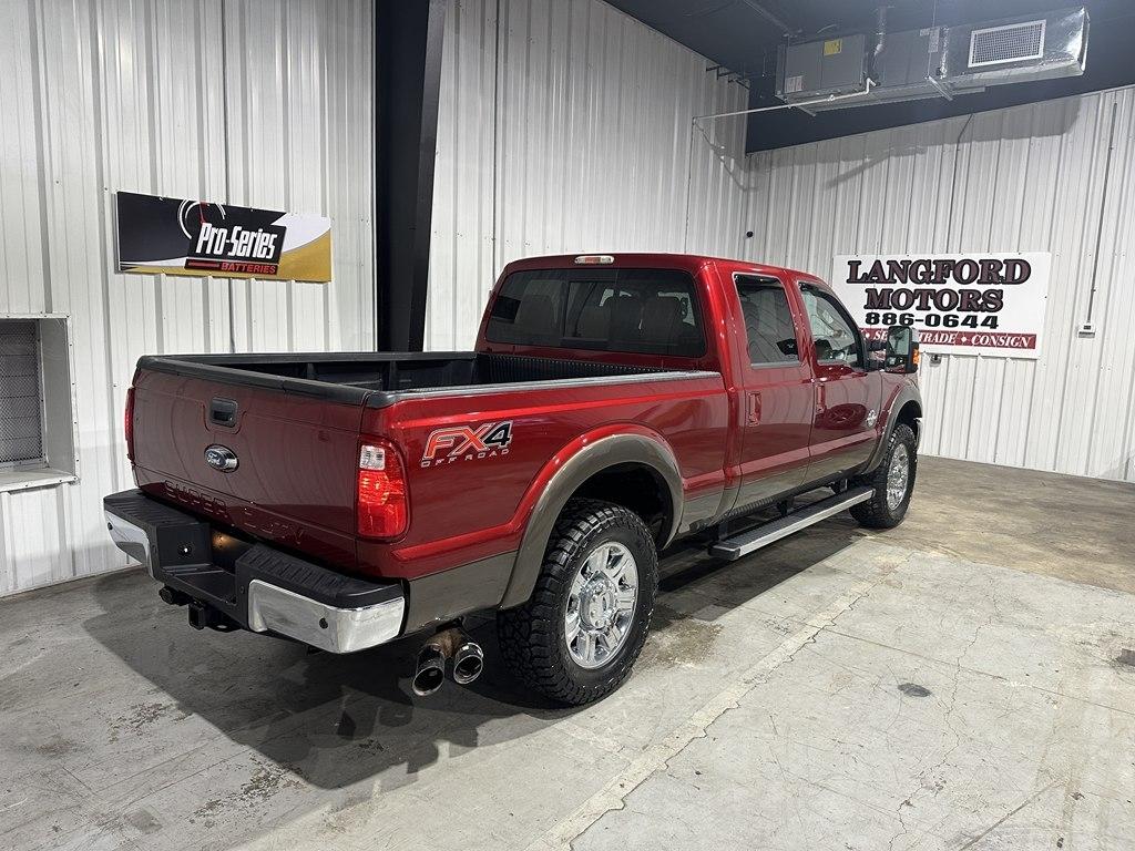 Ford Super Duty F-250 SRW 4WD Crew Cab 156" Lariat 2016