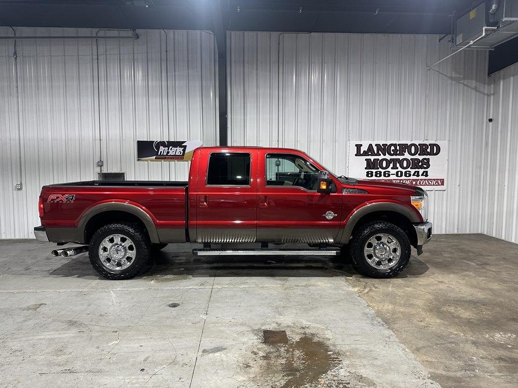 Ford Super Duty F-250 SRW 4WD Crew Cab 156" Lariat 2016