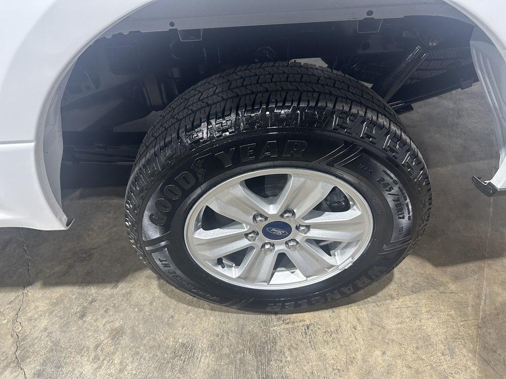 Ford F-150 XLT 2WD SuperCrew 6.5' Box 2017