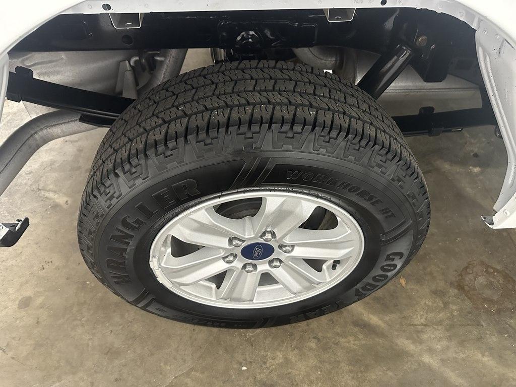 Ford F-150 XLT 2WD SuperCrew 6.5' Box 2017