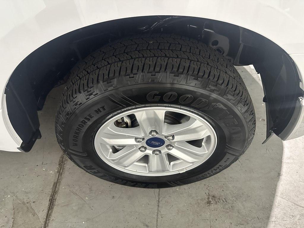 Ford F-150 XLT 2WD SuperCrew 6.5' Box 2017