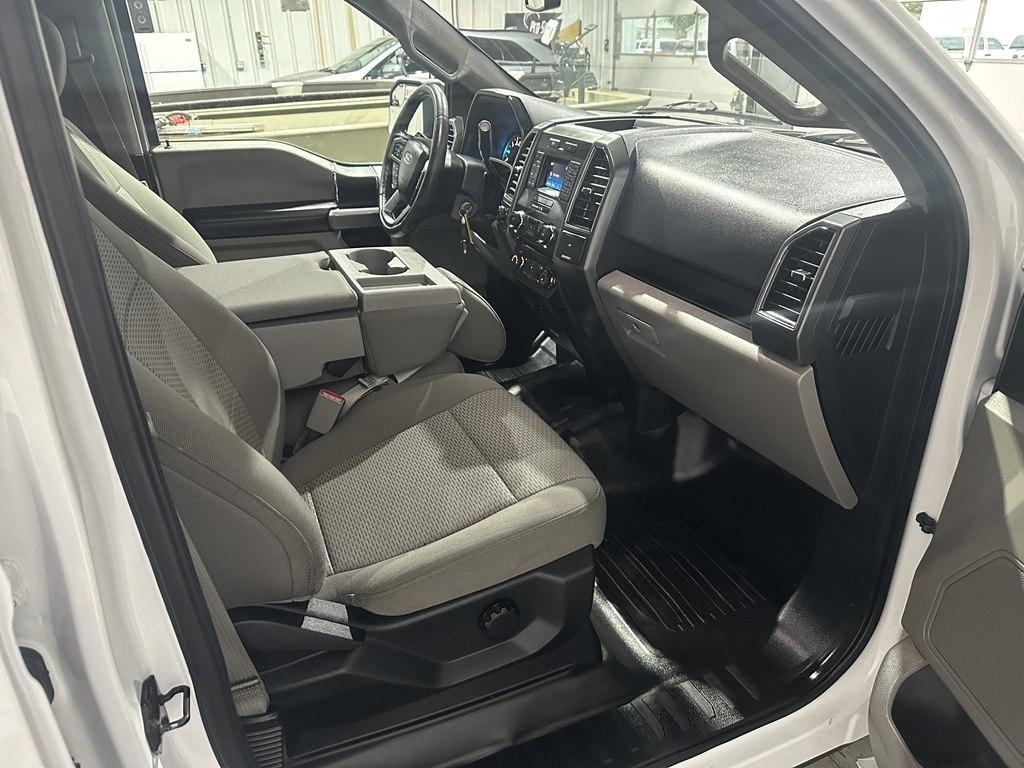Ford F-150 XLT 2WD SuperCrew 6.5' Box 2017