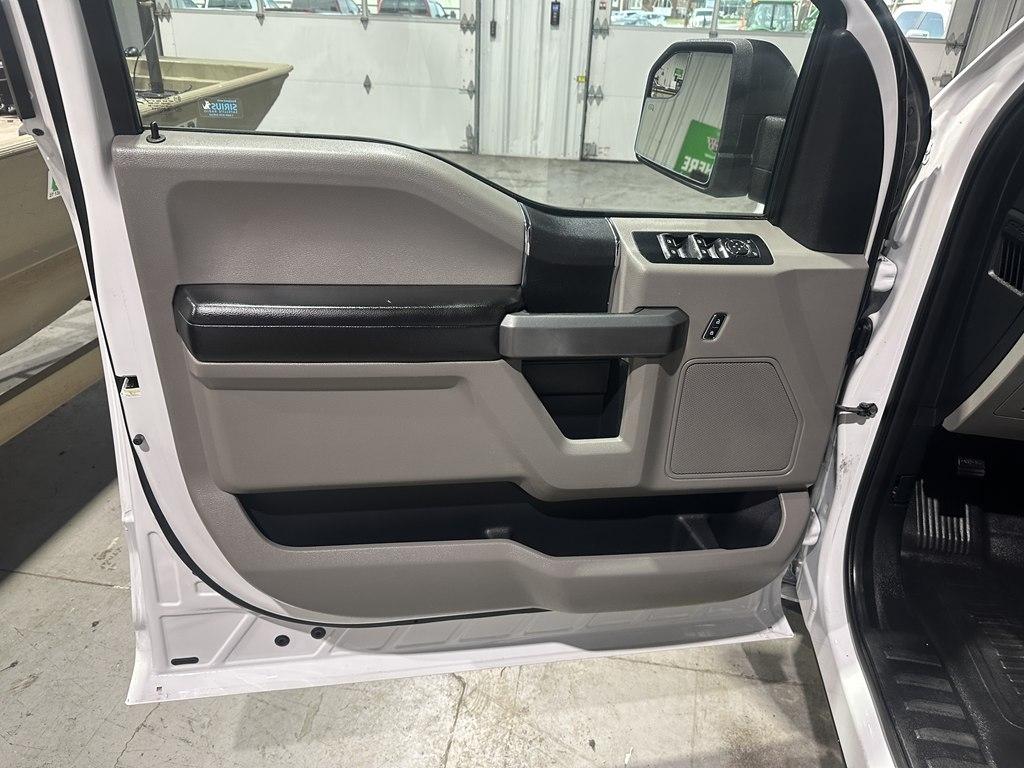 Ford F-150 XLT 2WD SuperCrew 6.5' Box 2017