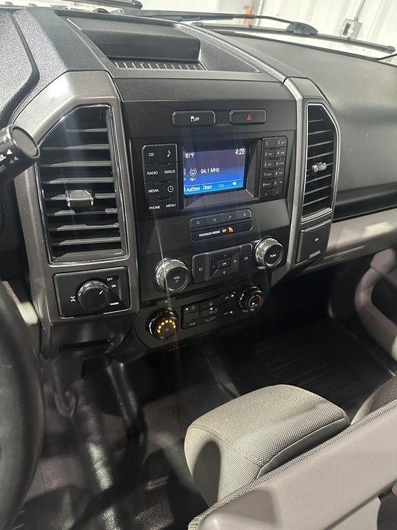 Ford F-150 XLT 2WD SuperCrew 6.5' Box 2017