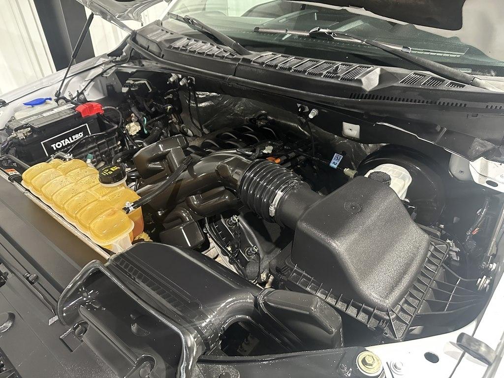 Ford F-150 XLT 2WD SuperCrew 6.5' Box 2017