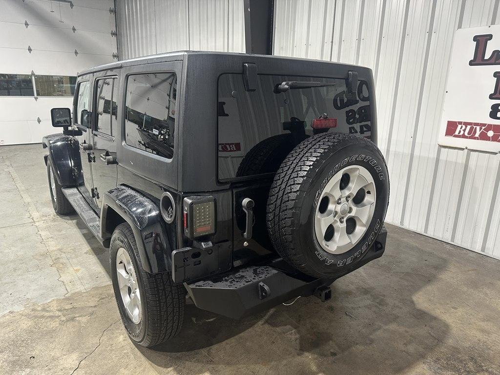 Jeep Wrangler Unlimited 4WD 4dr Sahara 2013