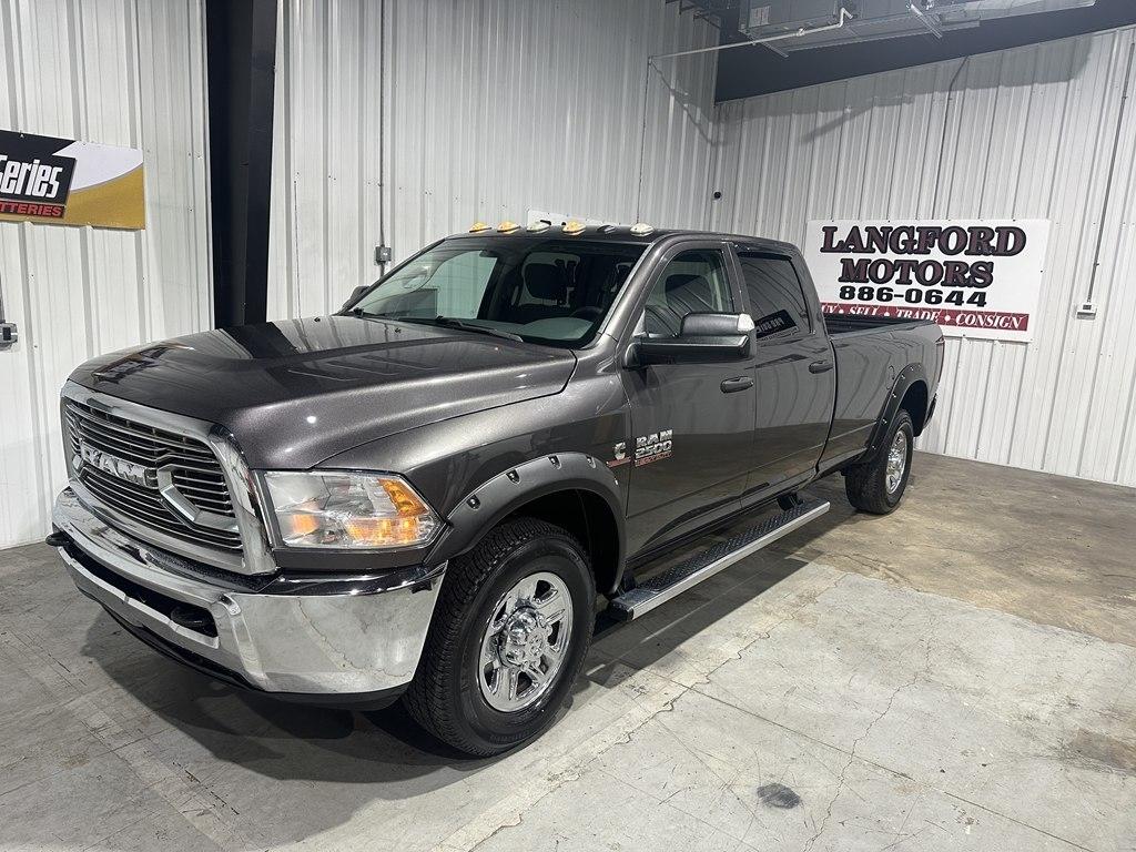 2017 RAM 2500 Tradesman 4x2 Crew Cab 8' Box