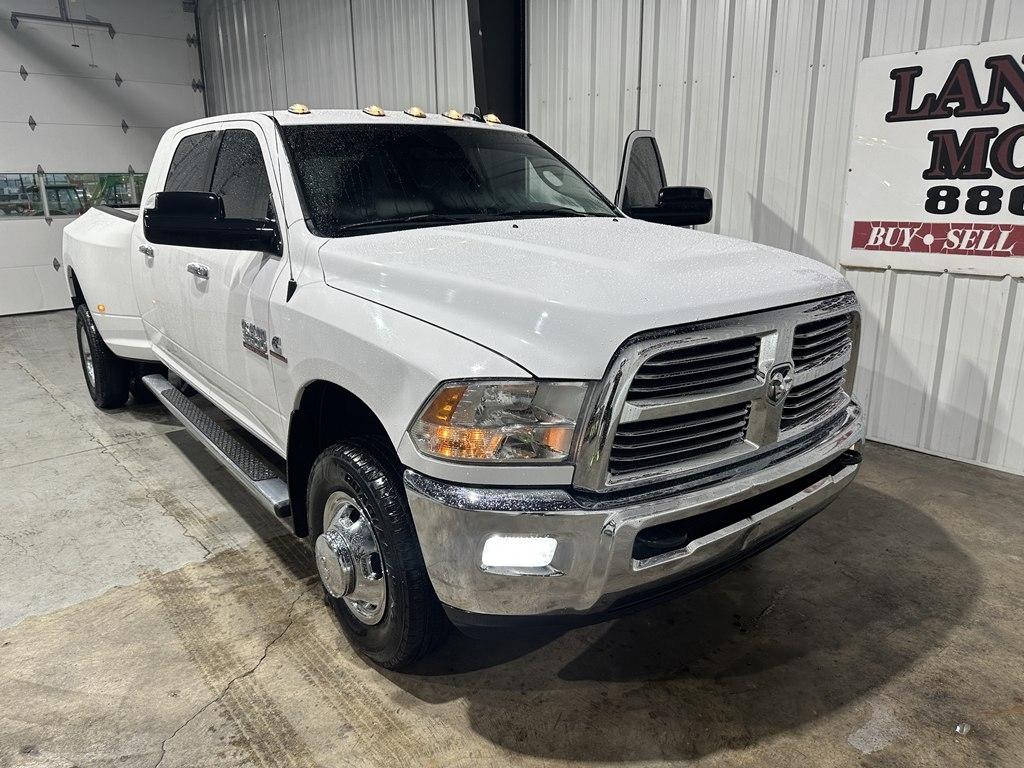 RAM 3500 4WD Mega Cab 160.5" Big Horn 2014
