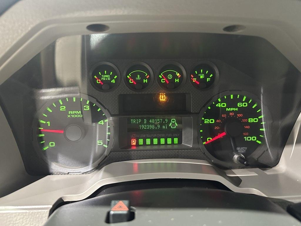 Ford Super Duty F-350 SRW 4WD Crew Cab 156" XL 2008