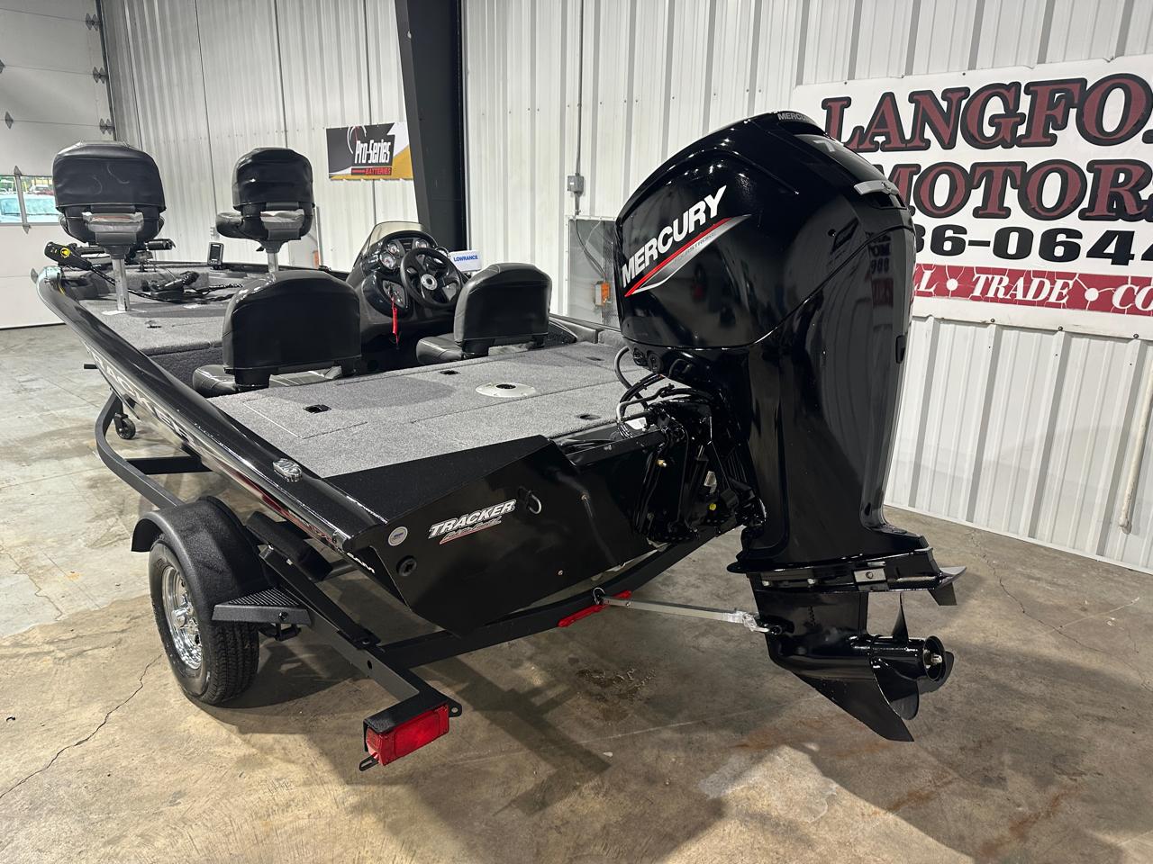 Tracker Pro Team 175  2024