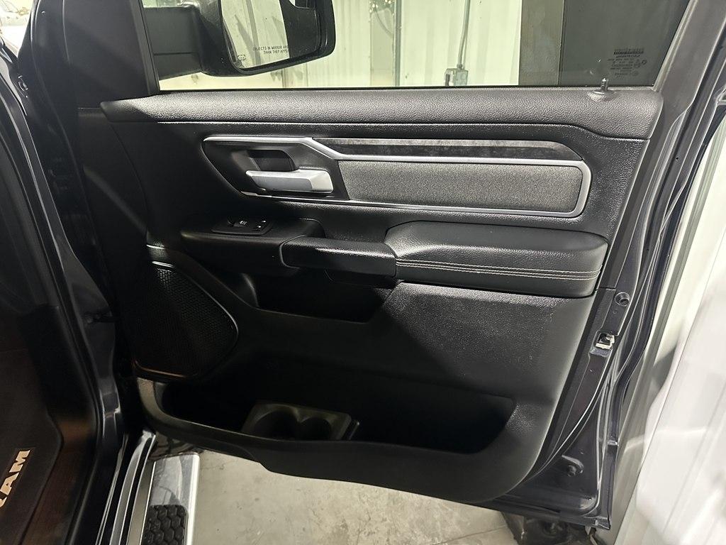 RAM 1500 Big Horn/Lone Star 4x4 Crew Cab 5'7" Box 2019