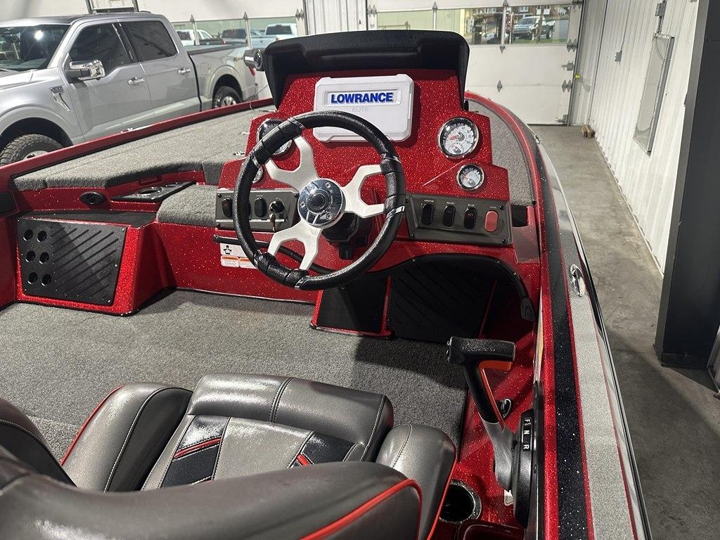 Nitro Z18  2022