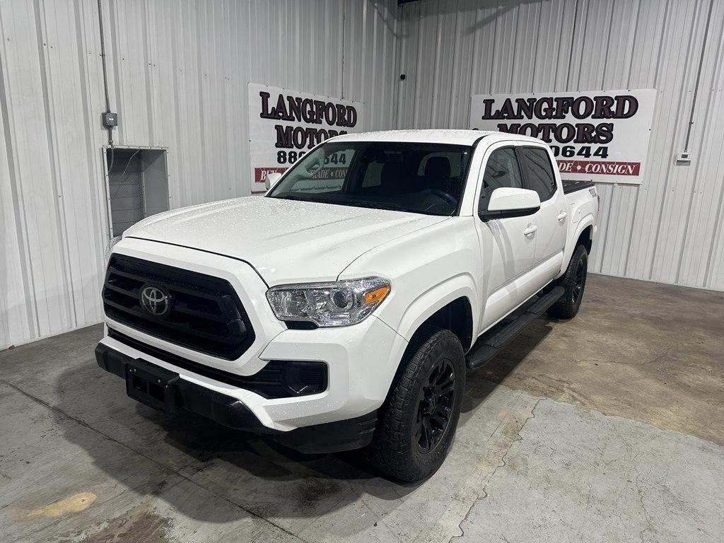 Toyota Tacoma 2WD SR Double Cab 5' Bed I4 AT (Natl) 2022