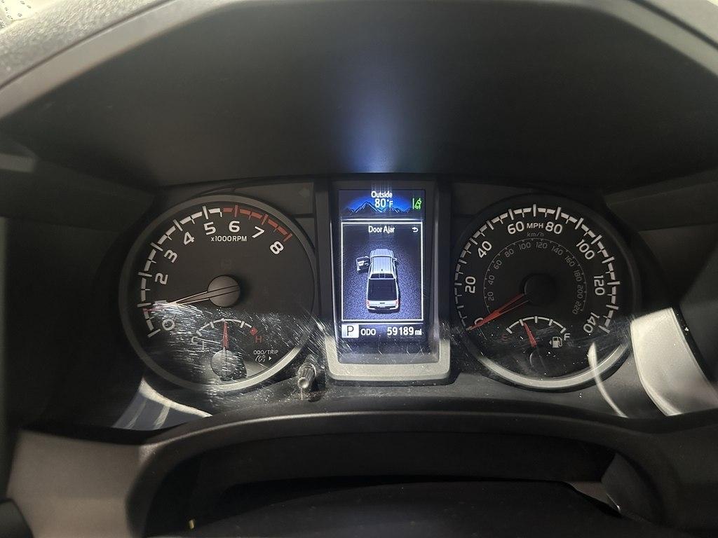 Toyota Tacoma 2WD SR Double Cab 5' Bed I4 AT (Natl) 2022