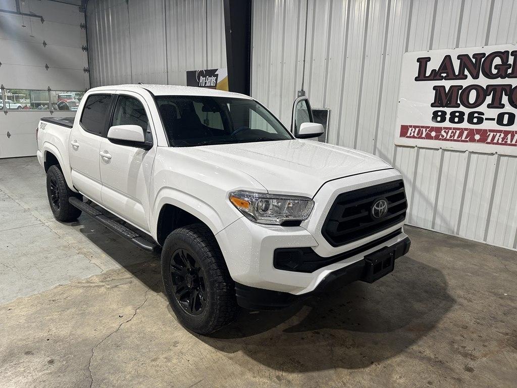 Toyota Tacoma 2WD SR Double Cab 5' Bed I4 AT (Natl) 2022