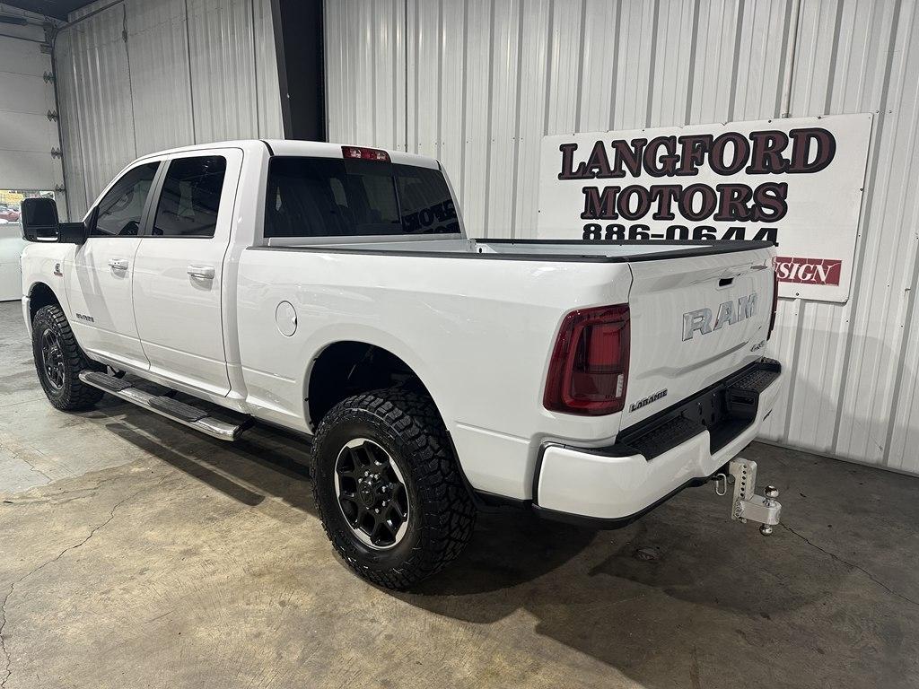 RAM 2500 Laramie 4x4 Crew Cab 6'4" Box 2025