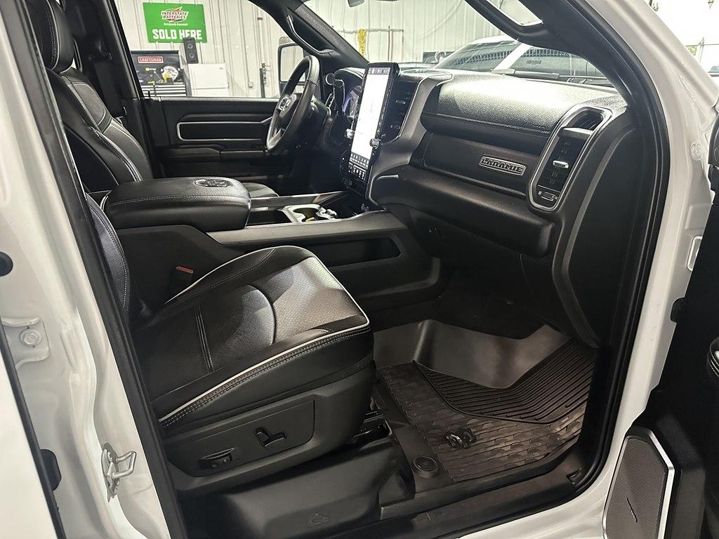 RAM 2500 Laramie 4x4 Crew Cab 6'4" Box 2025