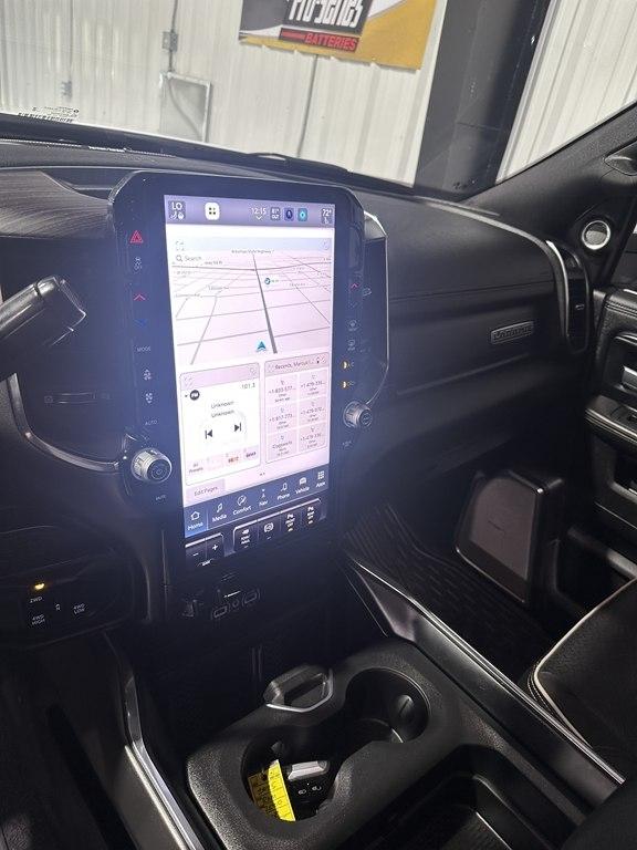 RAM 2500 Laramie 4x4 Crew Cab 6'4" Box 2025