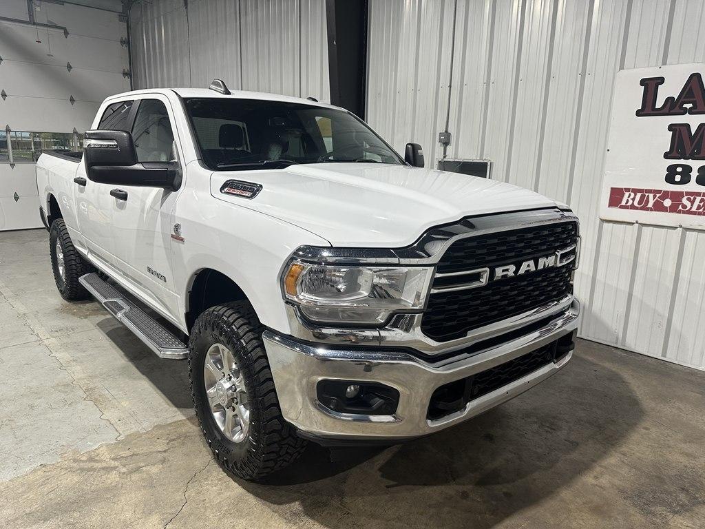 RAM 2500 Big Horn 4x4 Crew Cab 6'4" Box 2024
