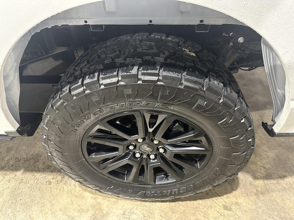 Ford F-150 Platinum 4WD SuperCrew 5.5' Box 2024