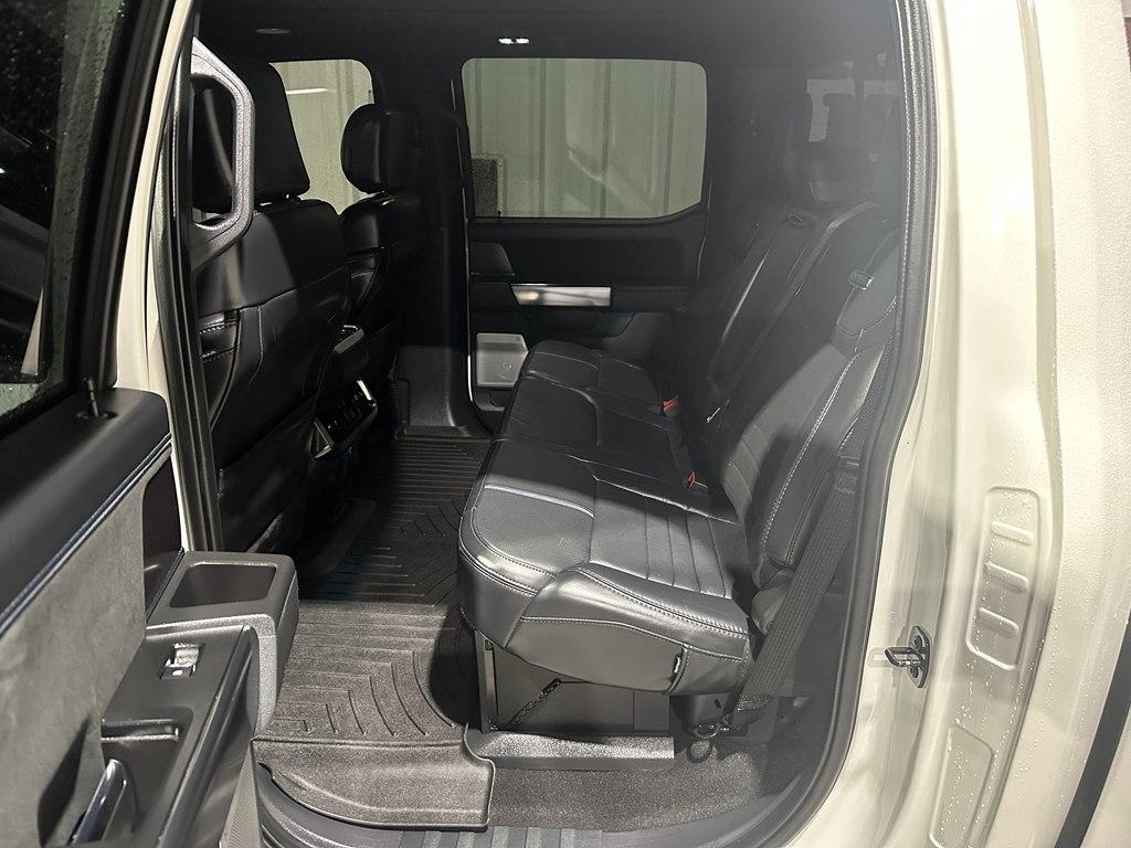 Ford F-150 Platinum 4WD SuperCrew 5.5' Box 2024