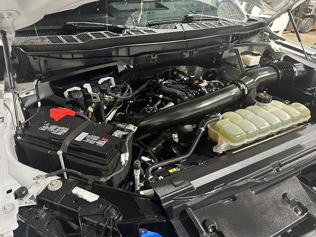 Ford F-150 Platinum 4WD SuperCrew 5.5' Box 2024