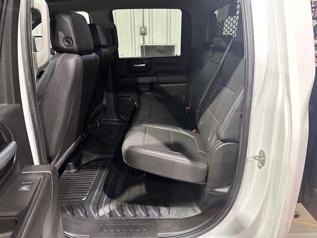 GMC Sierra 3500HD CC 4WD Crew Cab 177" WB, 60" CA 2021