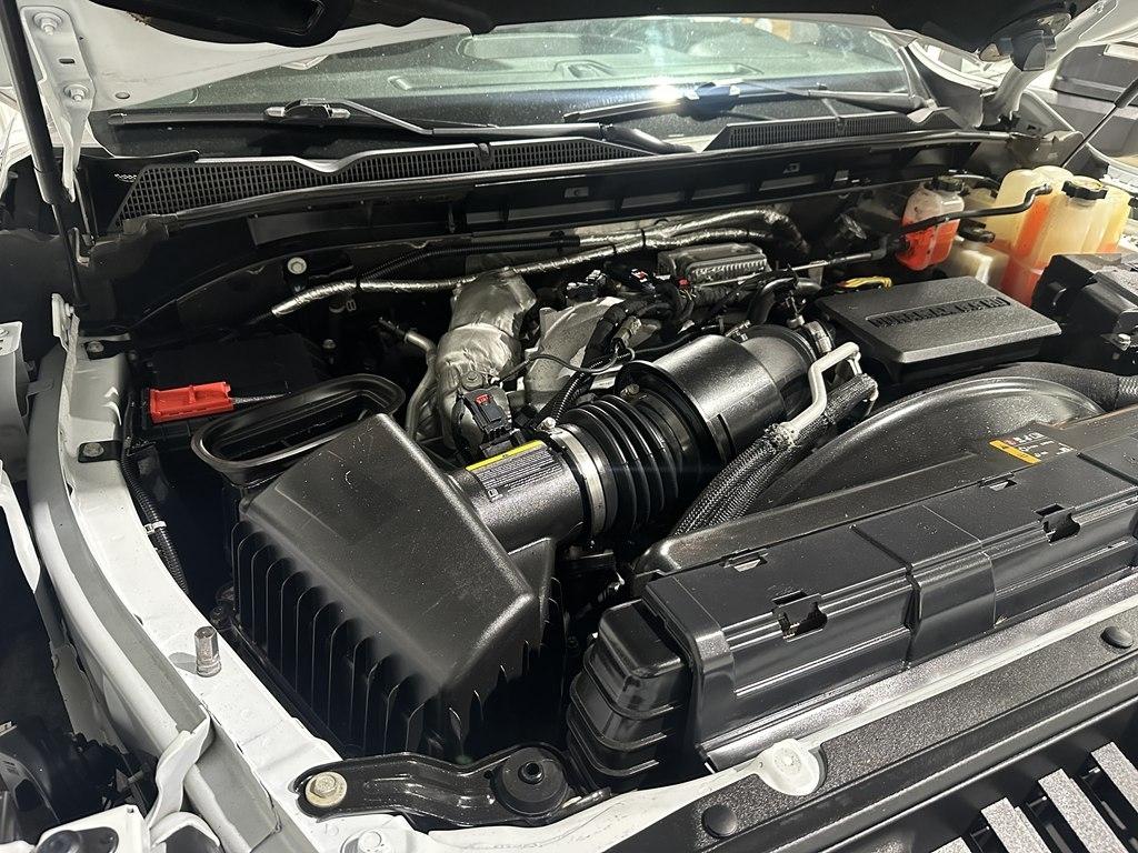 GMC Sierra 3500HD CC 4WD Crew Cab 177" WB, 60" CA 2021