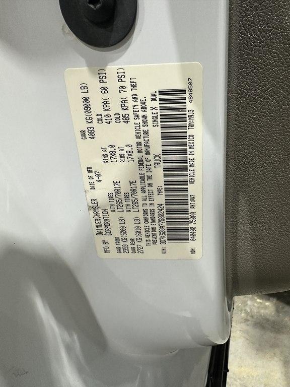Dodge Ram 2500 4WD Quad Cab 140.5" SLT 2007