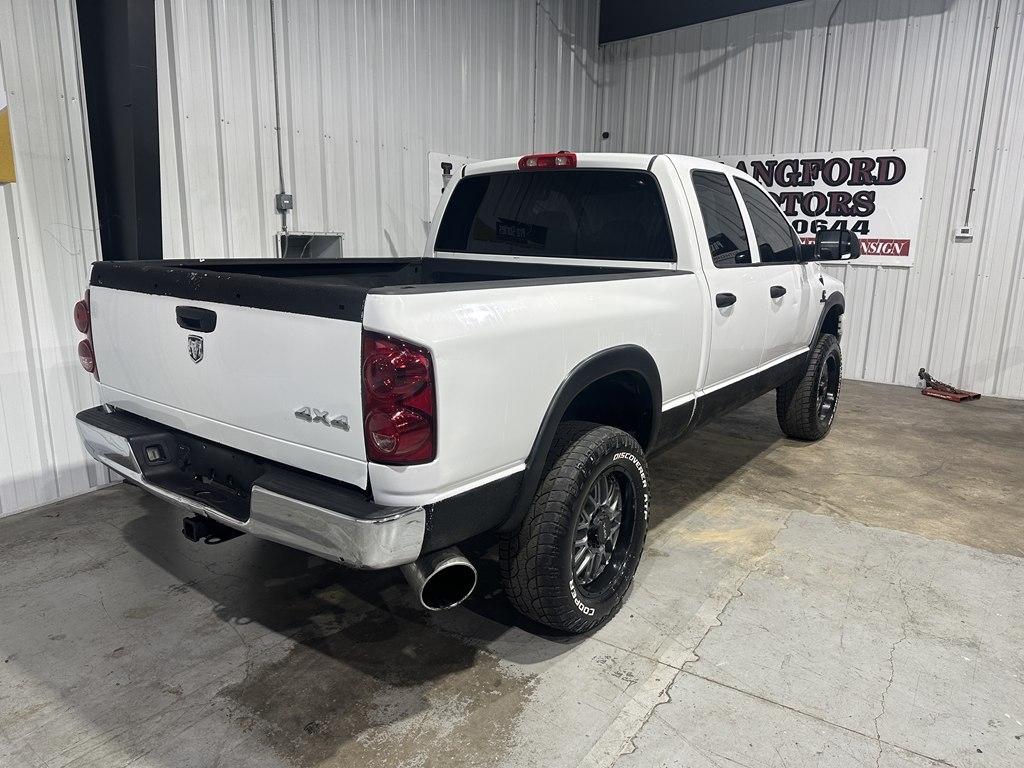 Dodge Ram 2500 4WD Quad Cab 140.5" SLT 2007