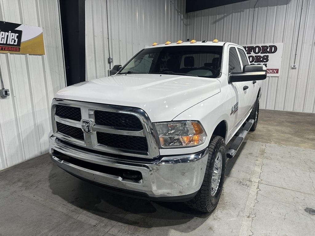 RAM 2500 Tradesman 4x4 Crew Cab 6'4" Box 2018